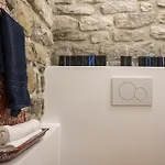 La Corte