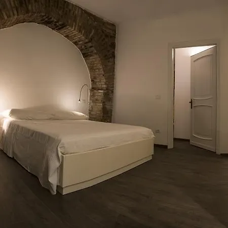 Panzió Residenza La Corte 2*