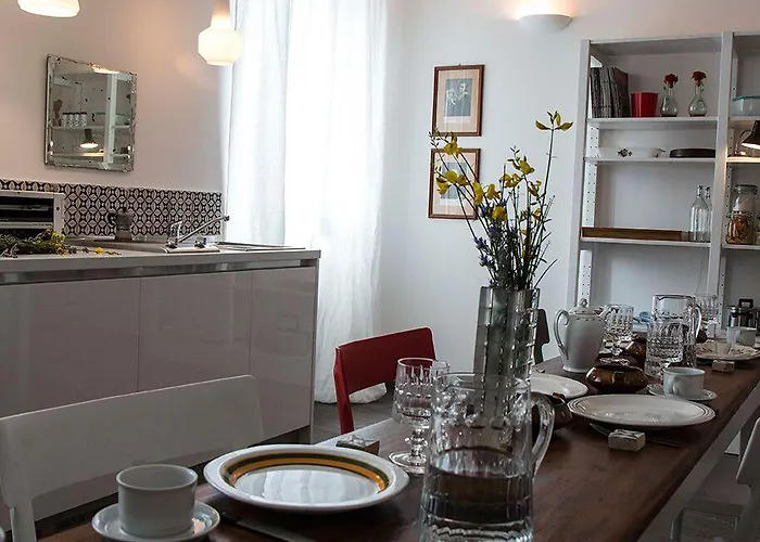 Residenza La Corte Bed & Breakfast 4*