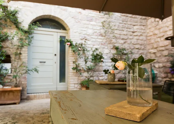 Residenza La Corte Bed & Breakfast Assisi